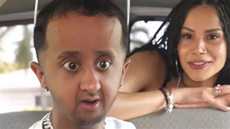 baby alien and ari video twitter|Baby Alien goes viral for his reaction to Ari Alectra reveal in Fan。